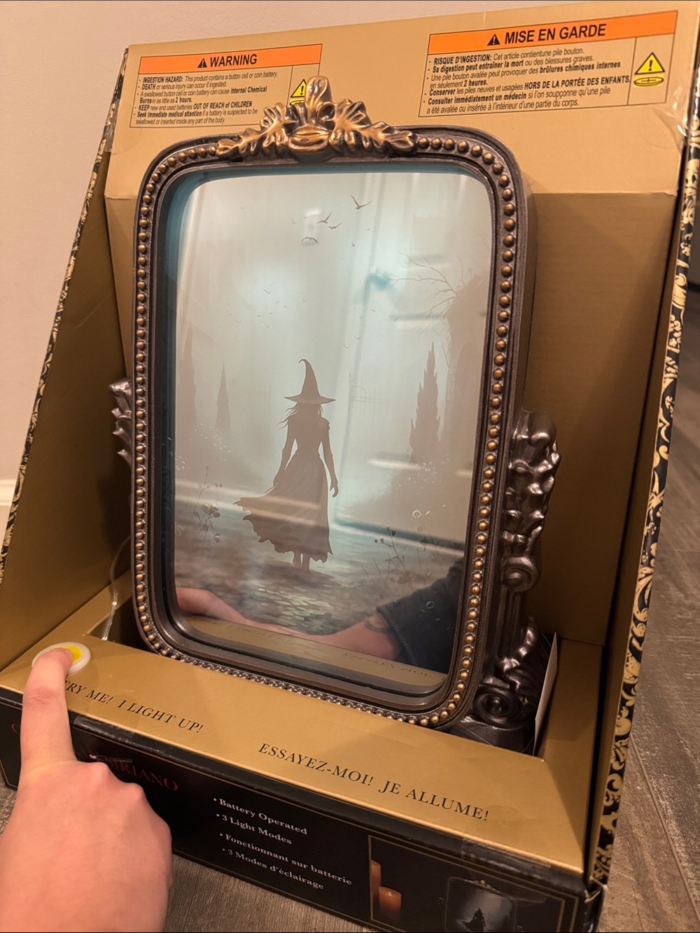 2026 Viral Witch Mirror Christian Siriano - Picture 3 of 4
